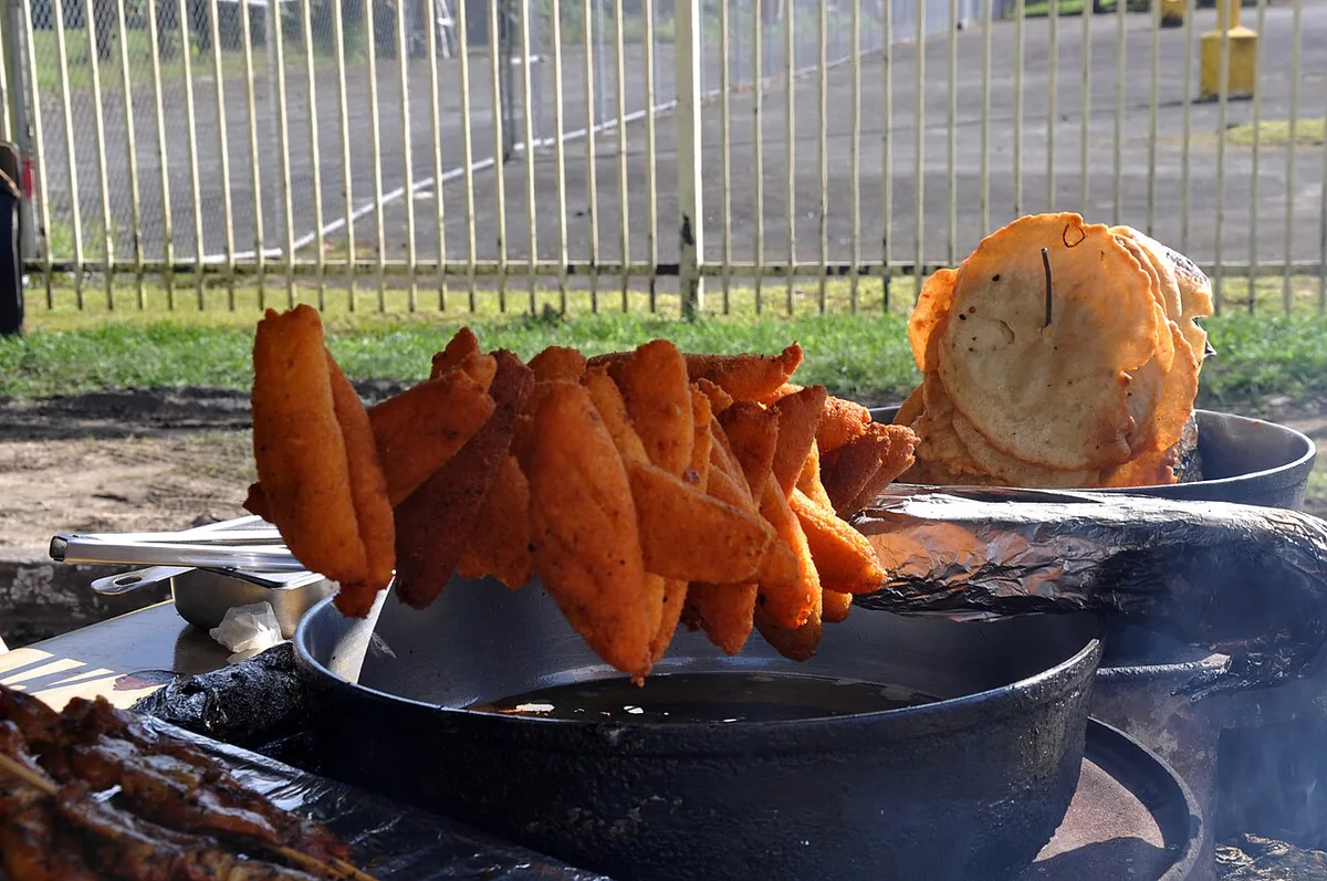 Alcapurrias and bacalaitos at a Puerto Rican fritter stand