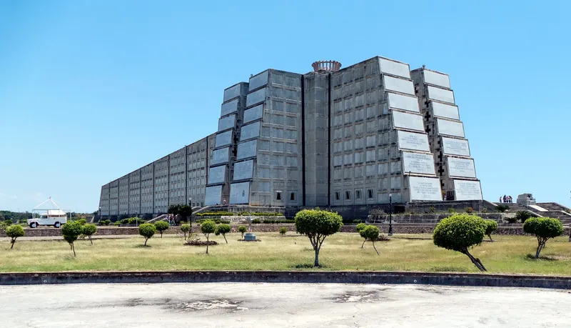 Faro a Colón, Santo Domingo