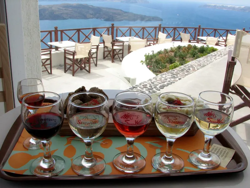 Santorini wines