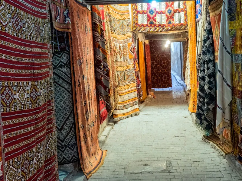 The souks, Fès