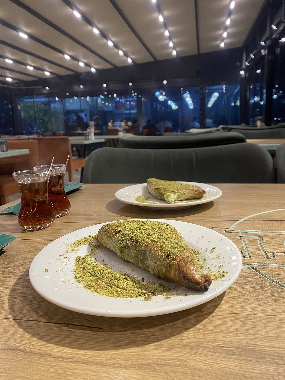 Muska katmer with pistachio and kaymak, Gaziantep style
