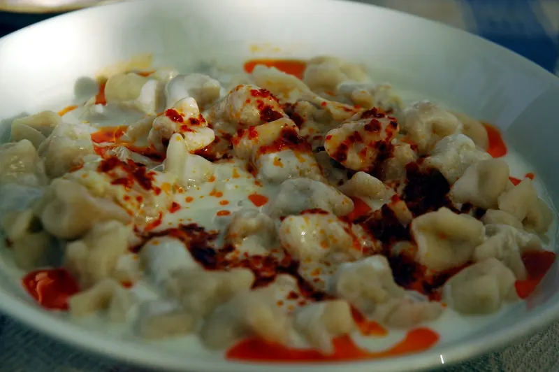 Mantı dumplings being eaten in Cappadocia