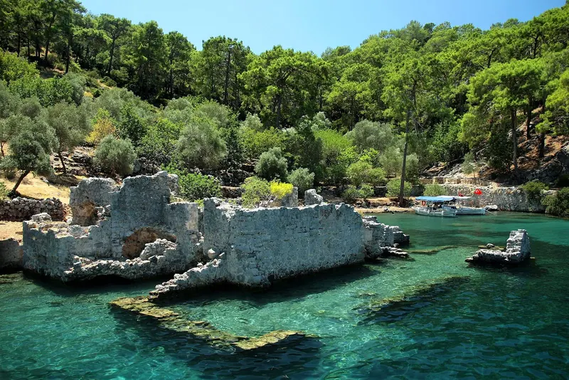 Cleopatra's Baths bay, a stop on the 12 Islands boat trip