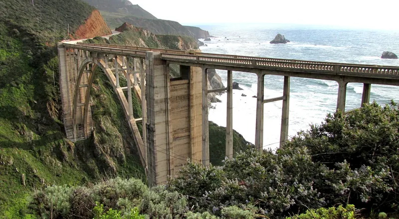 Bixby Creek Bridge on Highway 1, Big Sur