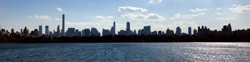 Central Park with the Manhattan skyline