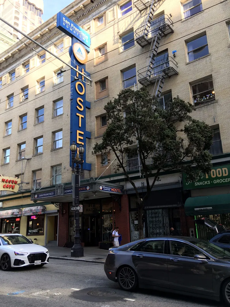 HI San Francisco Downtown Hostel