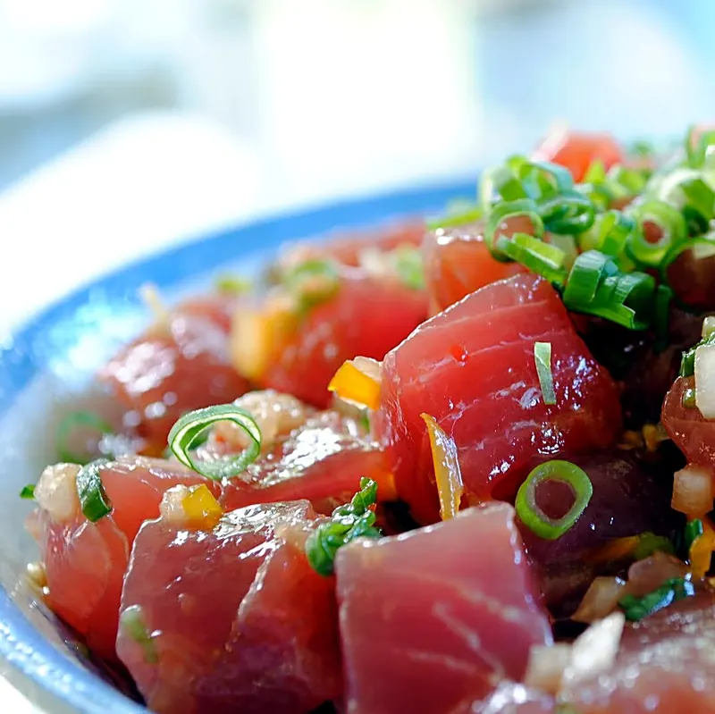 Ahi poke, Hawaii