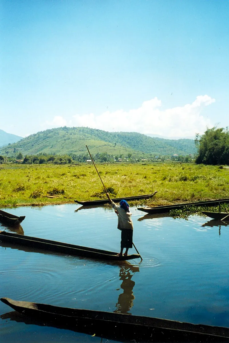 Lak Lake
