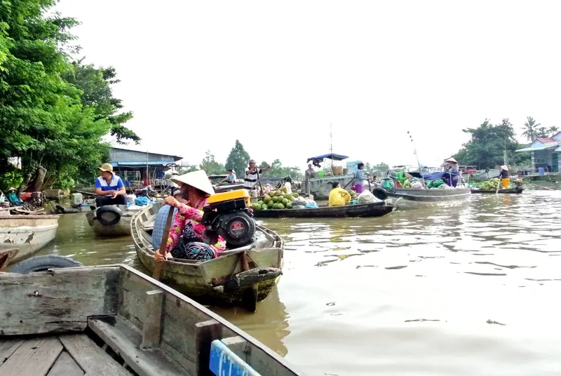 Phong Dien floating market, Can Tho